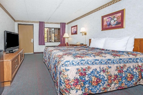 Days Inn by Wyndham New Market Battlefield image 14