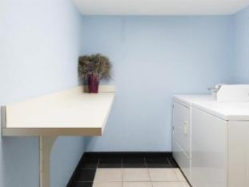 Days Inn by Wyndham New Market Battlefield image 7